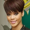 Rihanna krátké vlasy