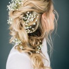 Květiny pro vlasy svatební